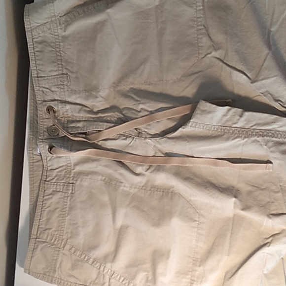 Izod 12 khaki pants - Picture 2 of 4